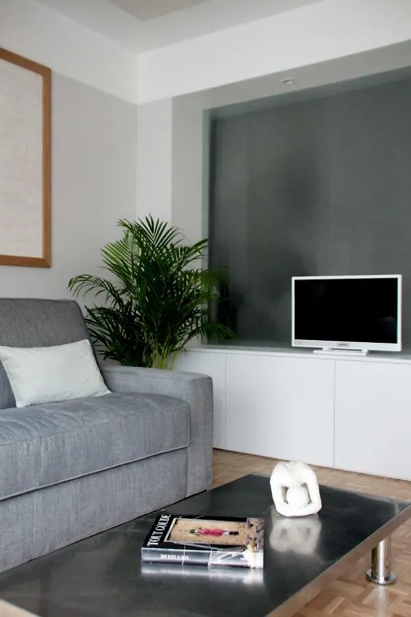 Joie Paris Tour Eiffel Apartment France